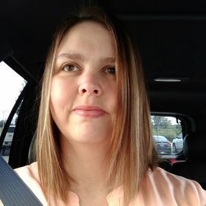 Meet your Posher, Roxanne